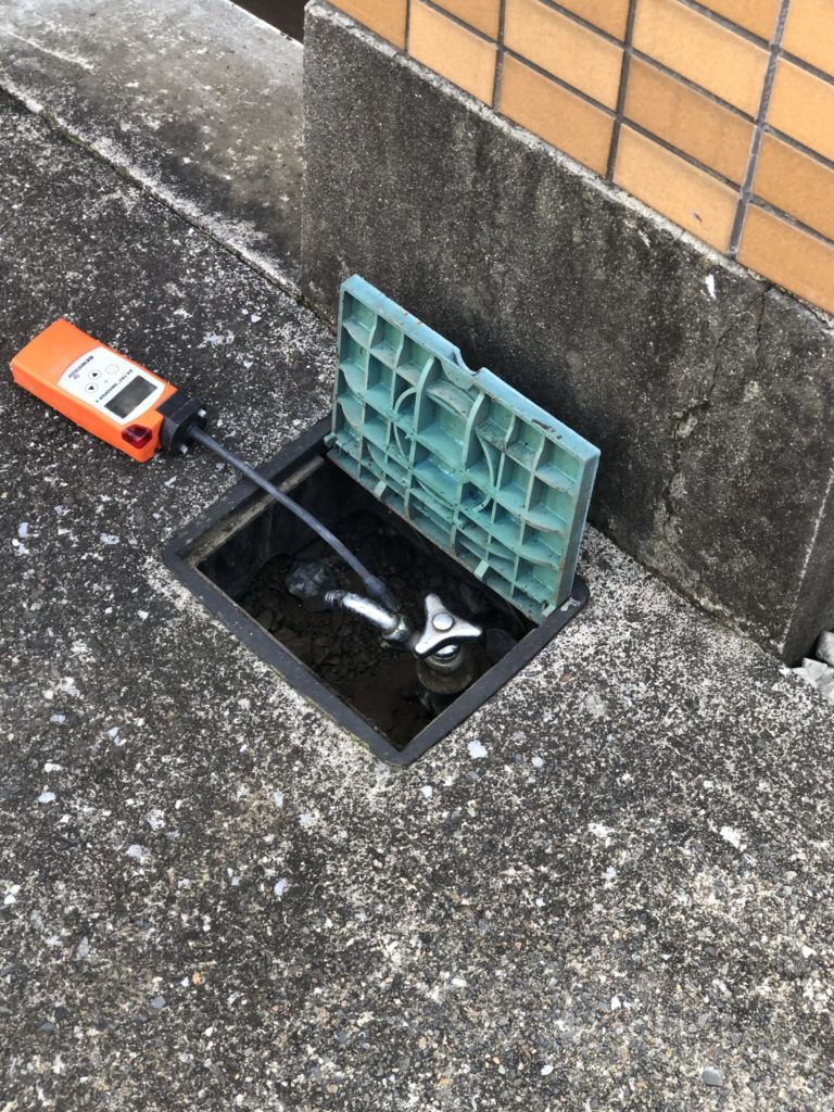 リークテスターで漏水検知