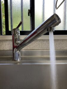 交換後の浄水器内蔵型混合栓