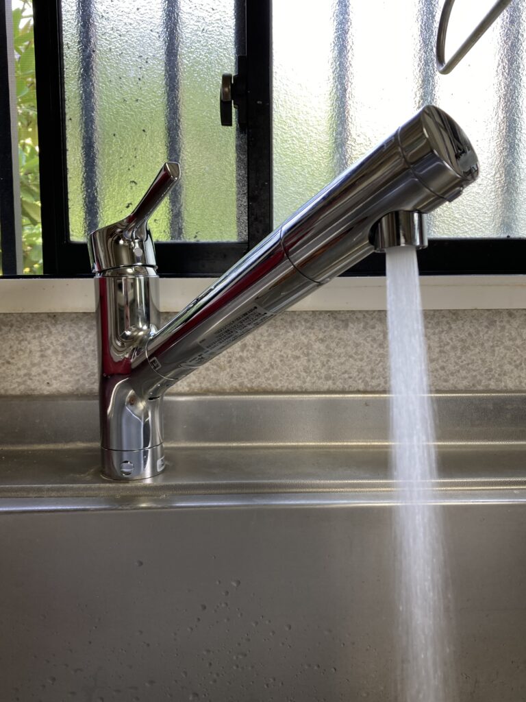 交換後の浄水器内蔵型混合栓