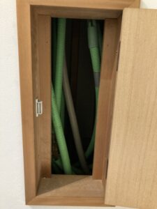 点検口内