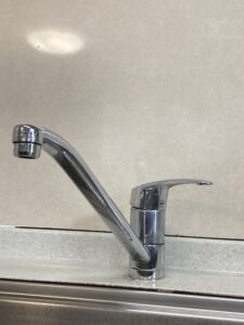 交換前のキッチン蛇口