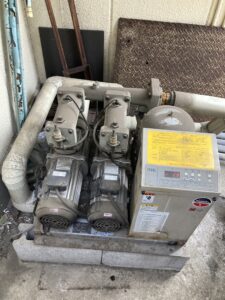 交換前の給水ポンプユニット