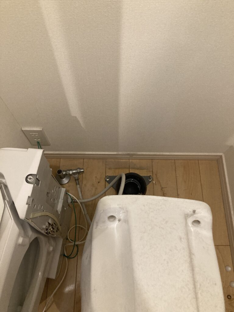 便器を取り外したところ